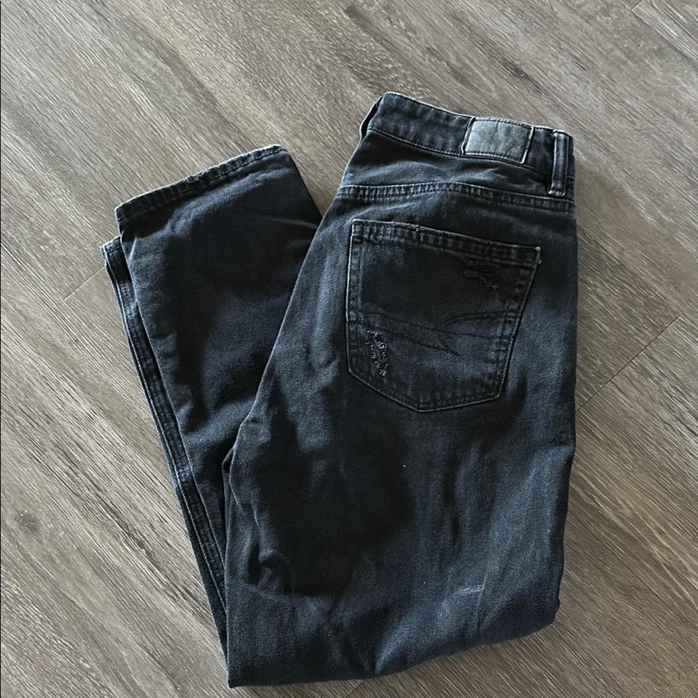 American Eagle Outfitters Women's Black Mom Jeans